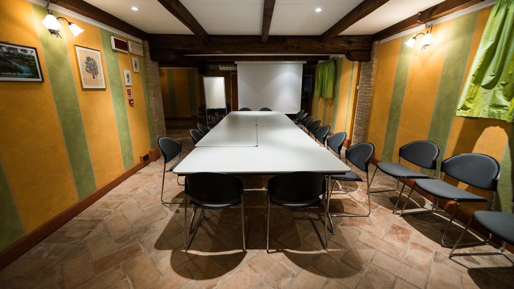 Hotel Del Rio Srl - Ristorante E Azienda Agricola Casinalbo Extérieur photo