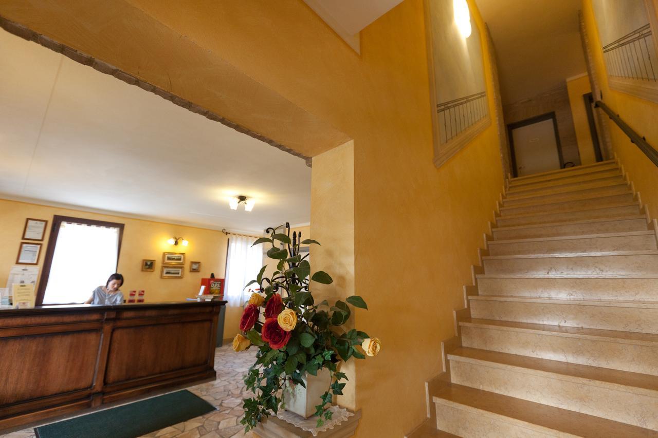 Hotel Del Rio Srl - Ristorante E Azienda Agricola Casinalbo Extérieur photo